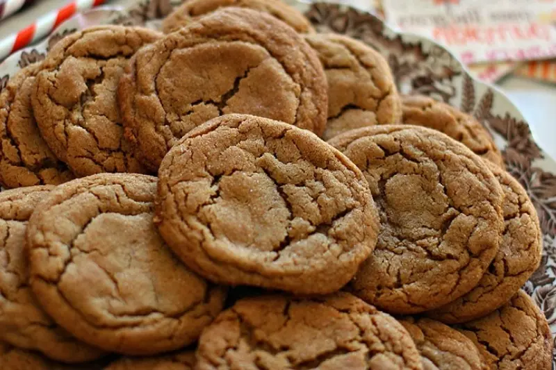 Mom's Ginger Snaps Recipe