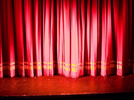 How to Cure Stage Fright & Other Social Phobias