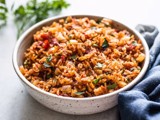 How to Eat Jollof Rice