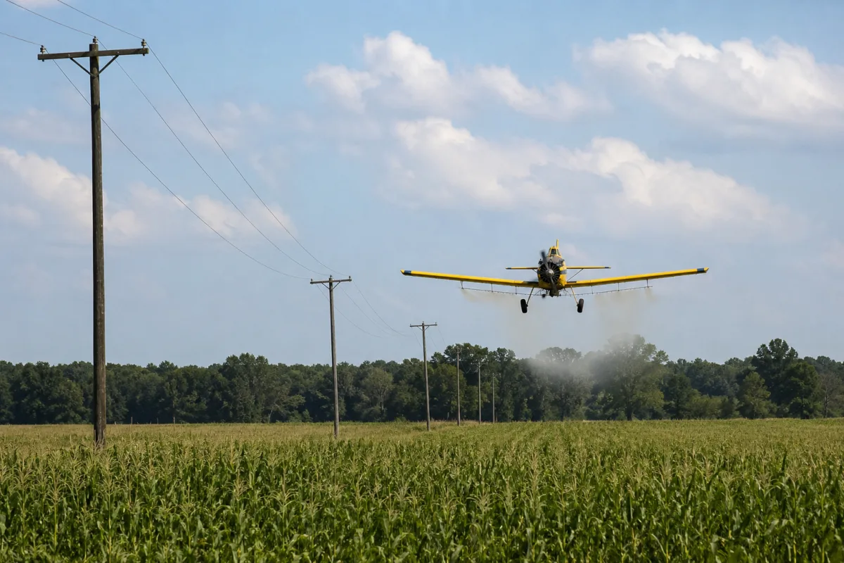 Agricultural aircraft flying near field obstacles