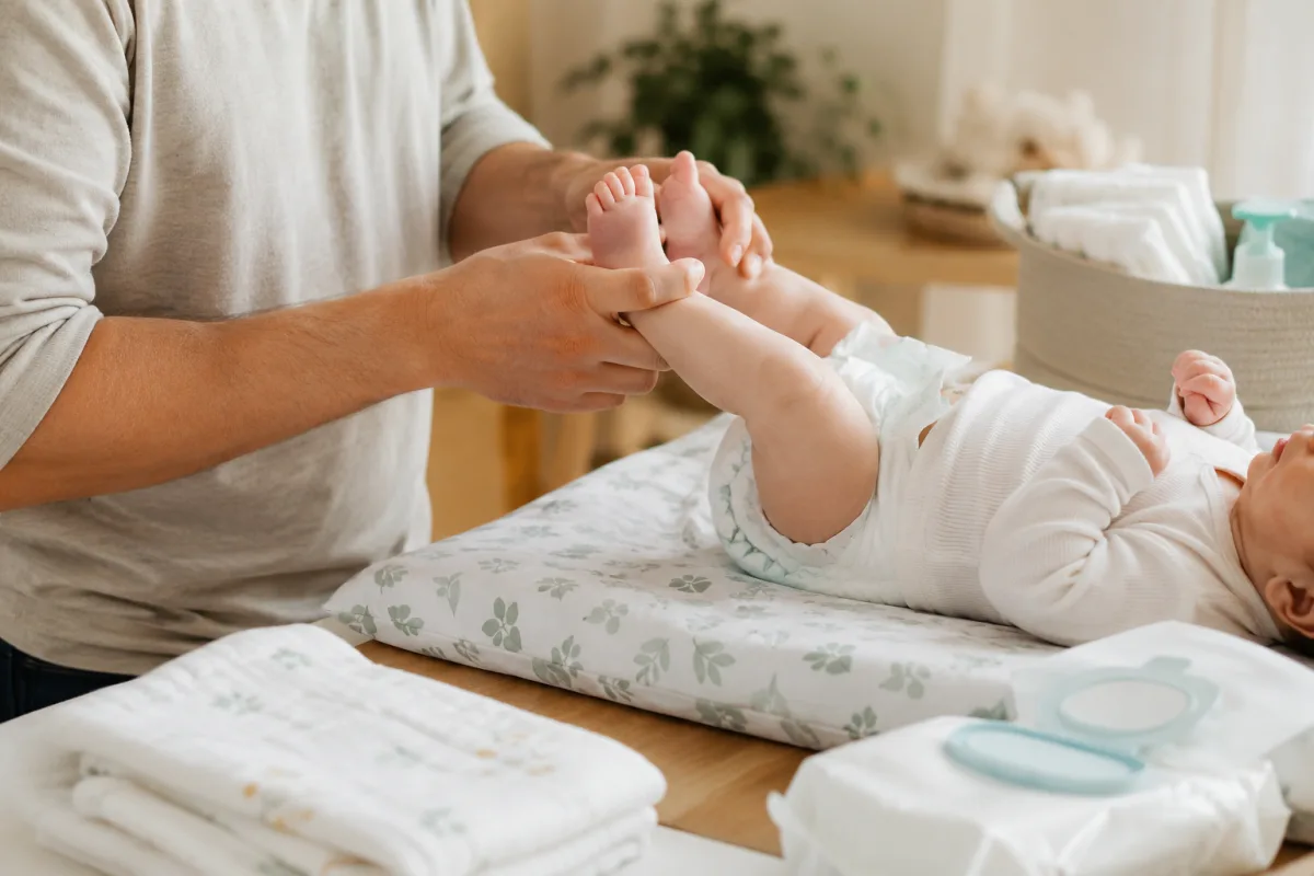 partner touch and newborn bonding