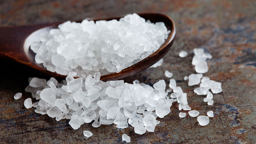 Different Types of Salt Crystalline Sea Salt