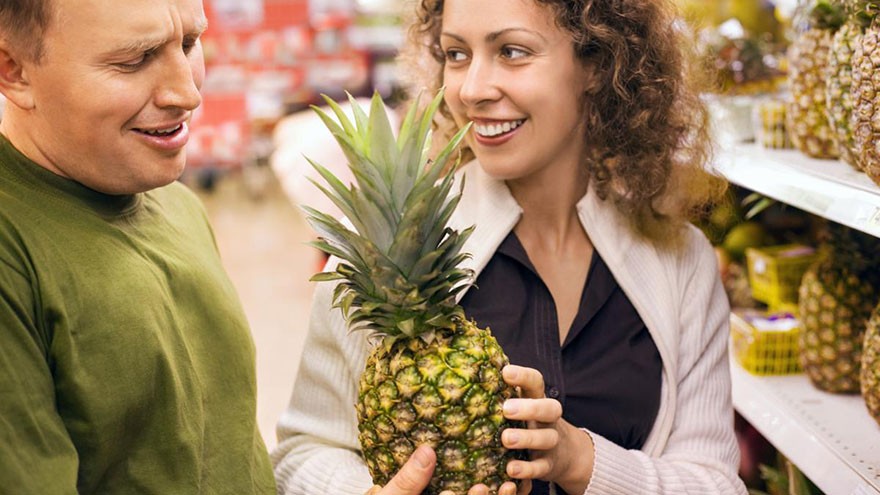 How to Buy Pineapples
