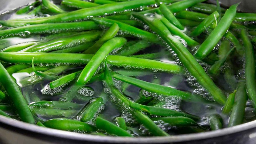 Blanching Vegetables for Freezing