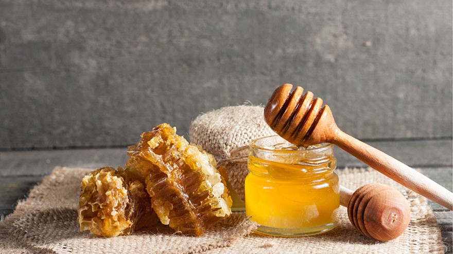 Buying And Cooking Honey