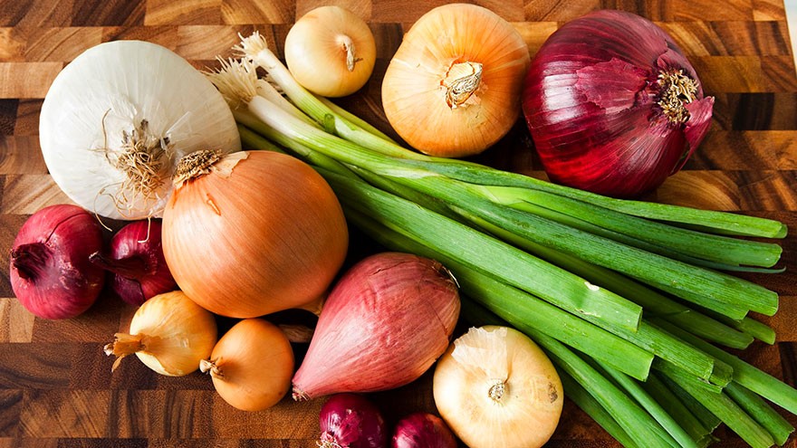 Buying And Cooking Onions