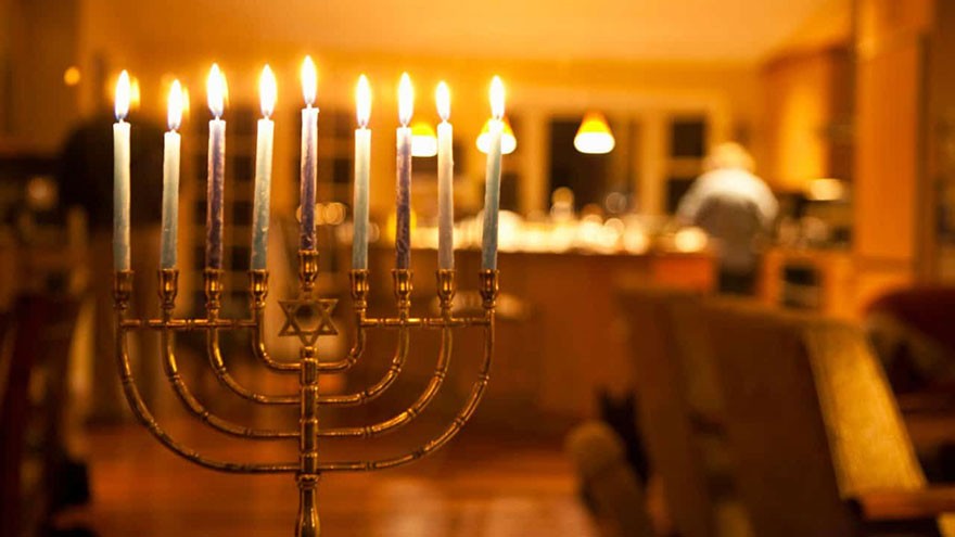Hanukkah Traditional Elements