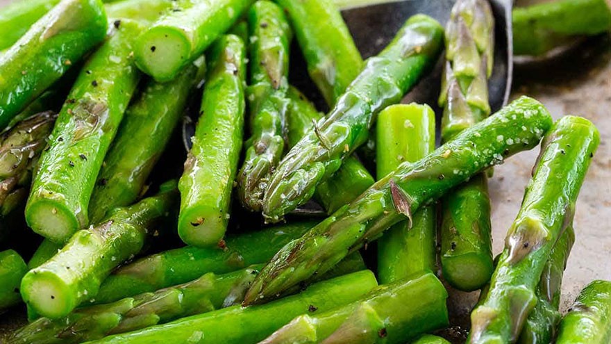 Buying and Cooking Asparagus