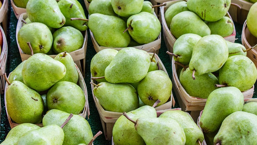 How to Buy Pears