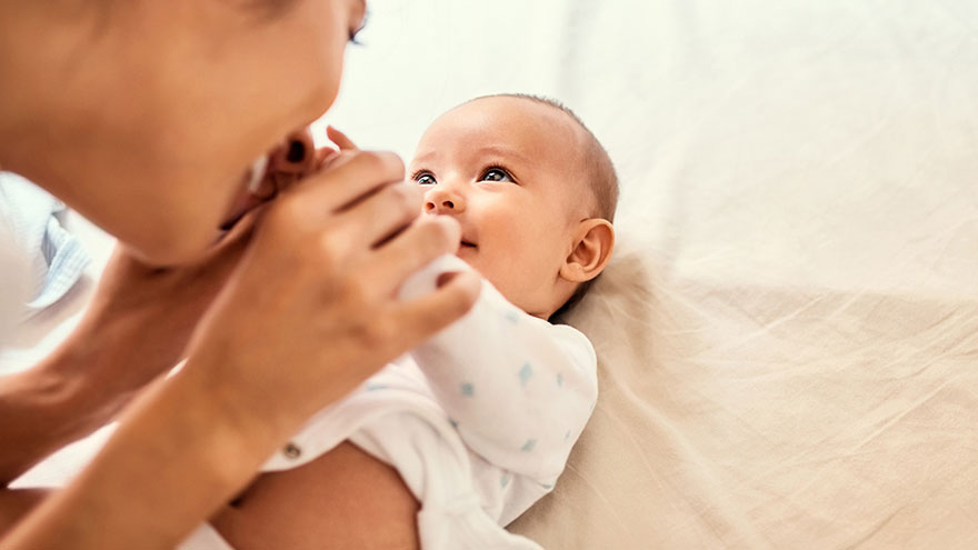 How to Talk To Your Newborn Baby