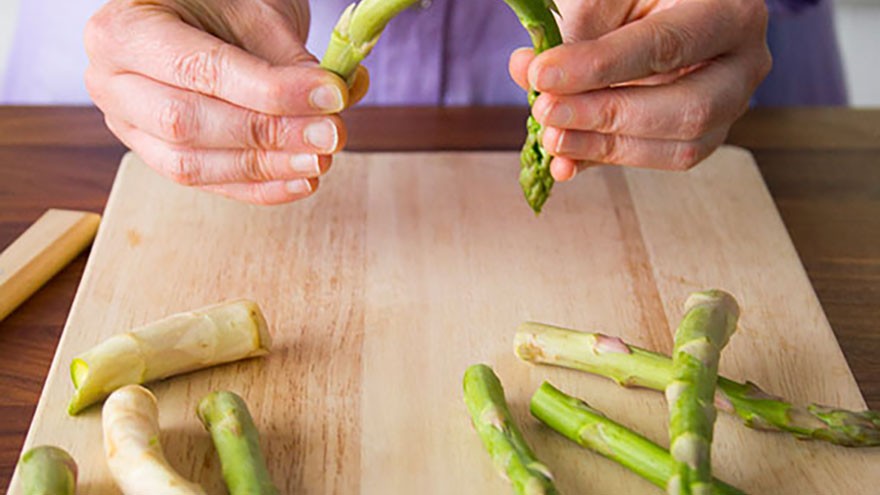 Preparing Asparagus
