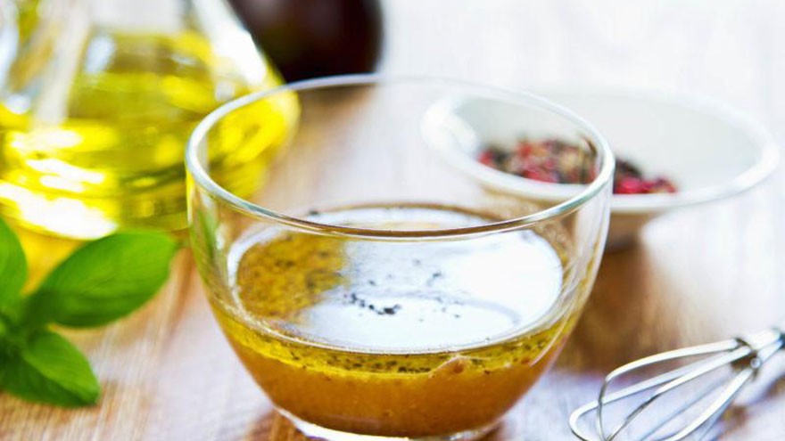Switch from Creamy Dressings to Vinaigrettes and Oil