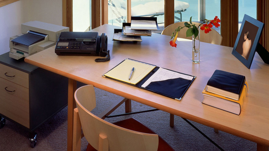 Office Desk Lively