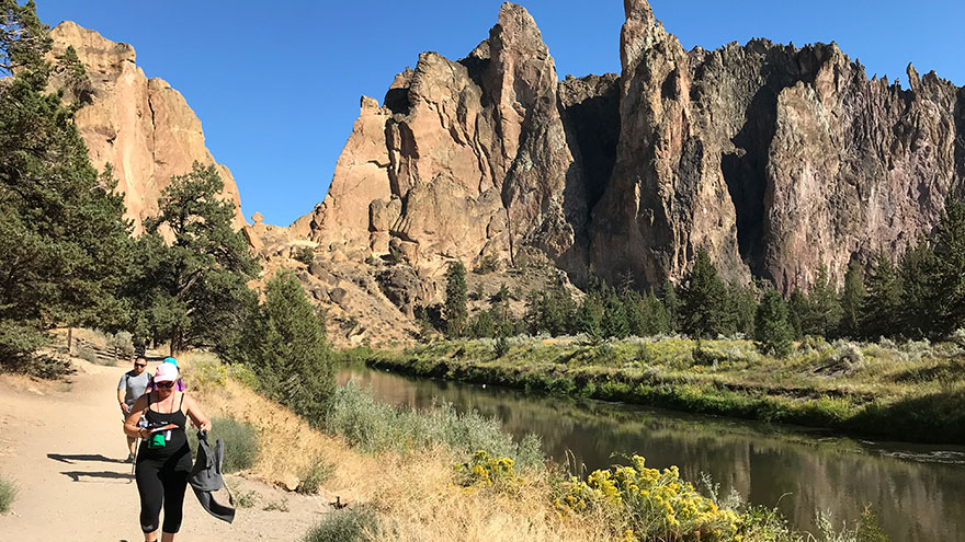Hiking in Smith Rock State Park