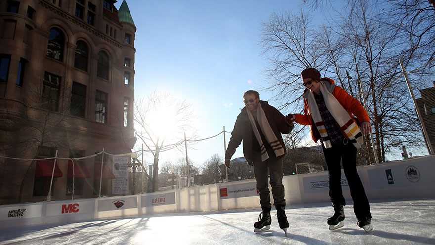 Public Skating Rinks Near Westford