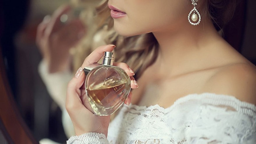 The Effects of Heavy Perfume Use in Work Environments