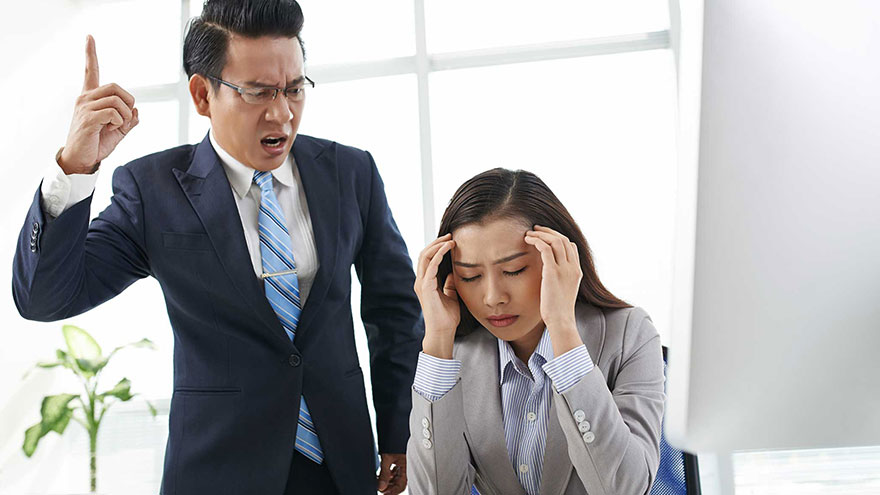 How to Confront a Disrespectful Boss