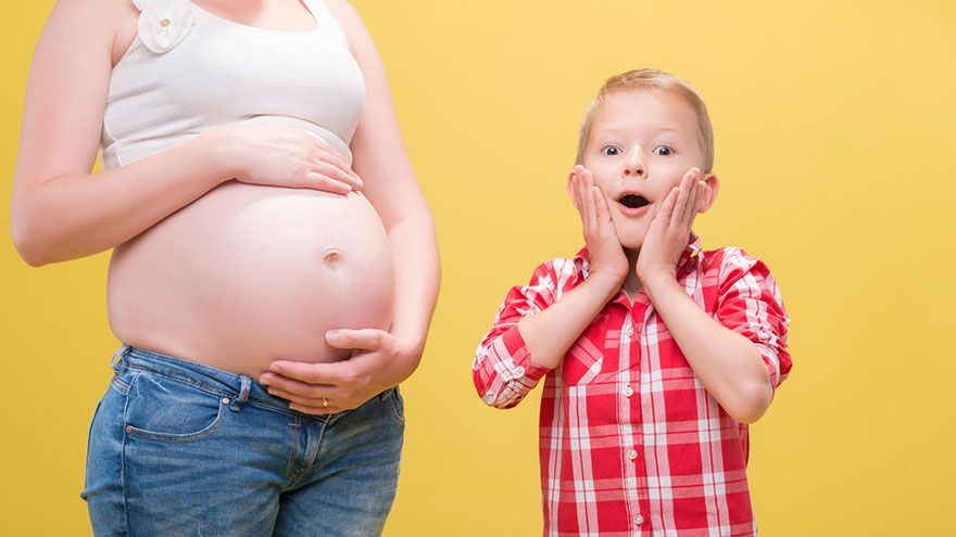How to Prepare Younger Children for a Homebirth